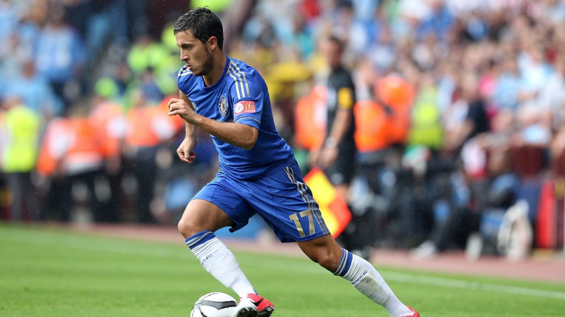 _快船队在主场大胜,士气高涨_,快船主场叫啥