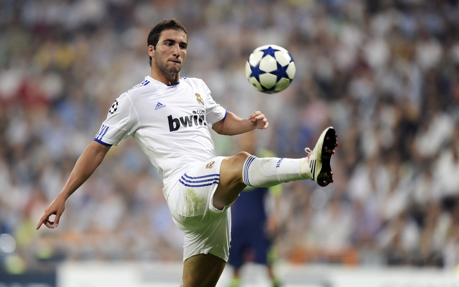 中超联赛最终积分公布,争冠悬念依旧,中超联赛积分排名规则