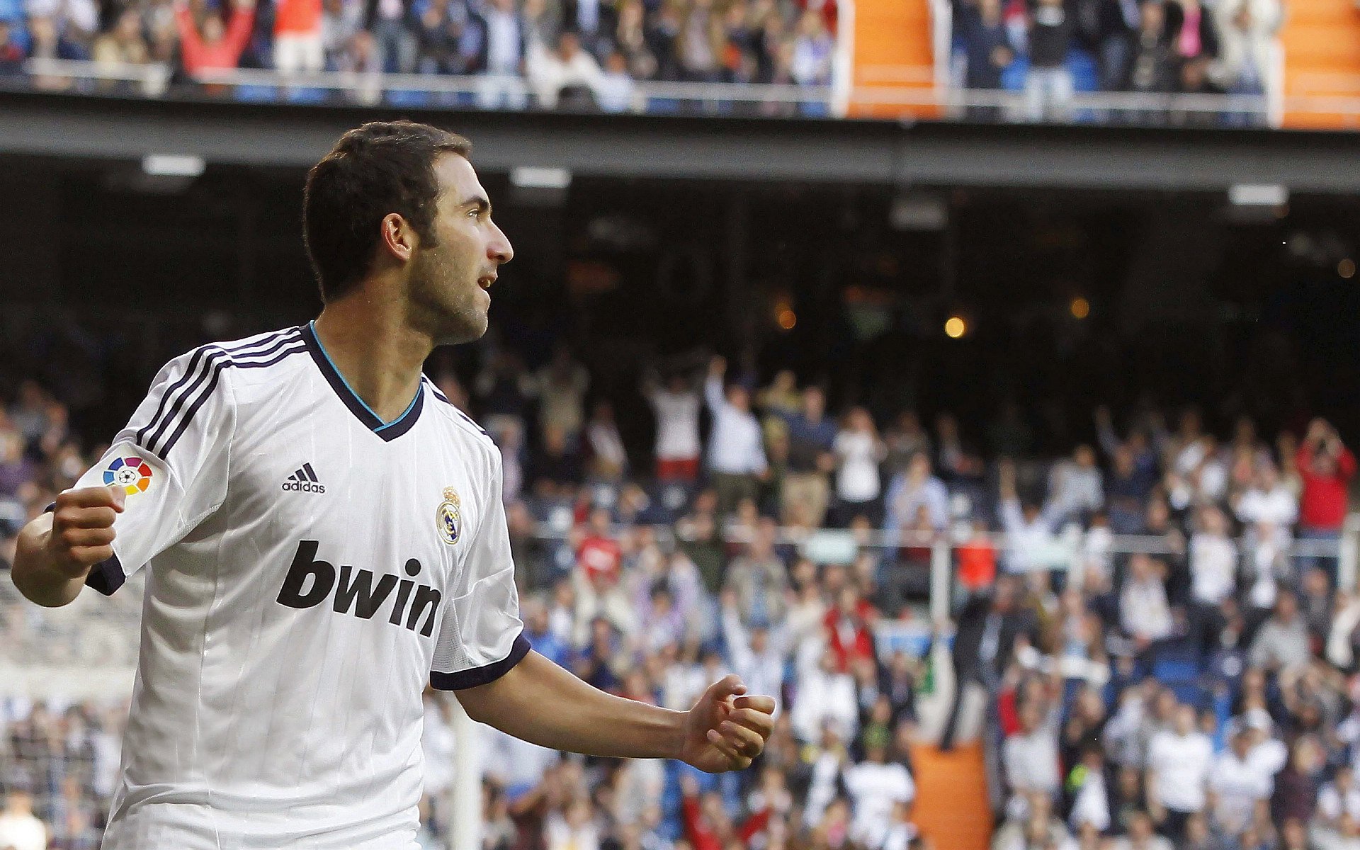 西甲激战夜,精彩远射和精彩扑救交响不断,西甲精彩集锦